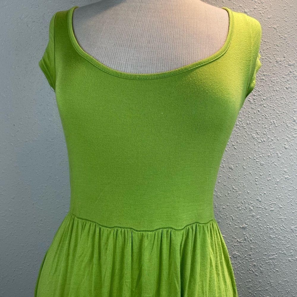 Pre-Loved Bella D Womens Green Midi Dress with Open Back Size M - Picture 2 of 7